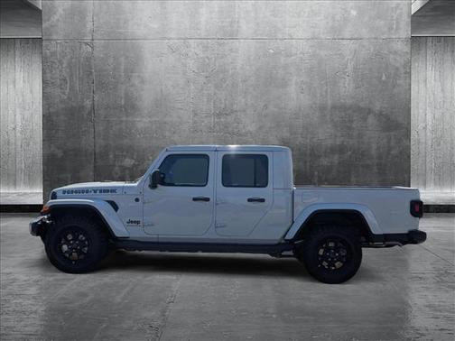 2025 Jeep Gladiator High Tide