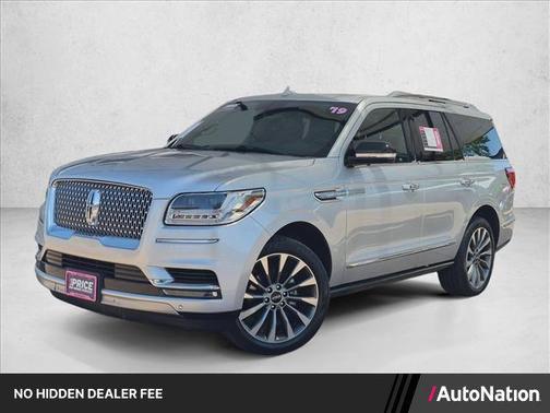 Ingot Silver Metallic 2019 Lincoln Navigator Select