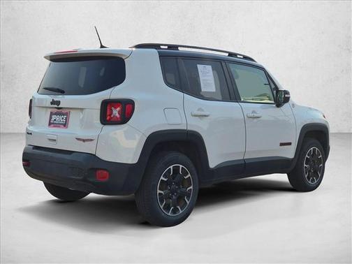 Alpine White Clearcoat 2023 Jeep Renegade Trailhawk
