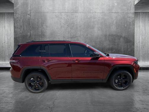 2025 Jeep Grand Cherokee Limited X