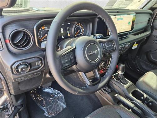 Granite Crystal Metallic Clearcoat 2026 Jeep Wrangler Rubicon