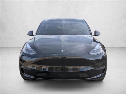 2024 Tesla Model Y Long Range Dual Motor All-Wheel Drive