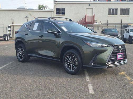 Nori Green Pearl 2024 Lexus NX 350h Premium