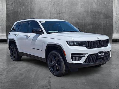 2025 Jeep Grand Cherokee Altitude