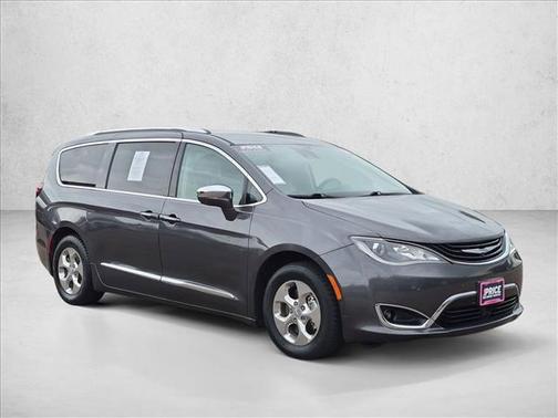 Granite Crystal Metallic Clearcoat 2018 Chrysler Pacifica Hybrid Limited