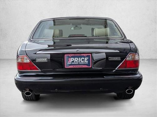 2003 Jaguar XJ XJ8
