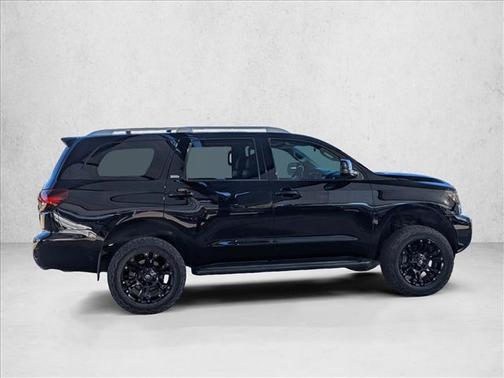 2018 Toyota Sequoia SR5