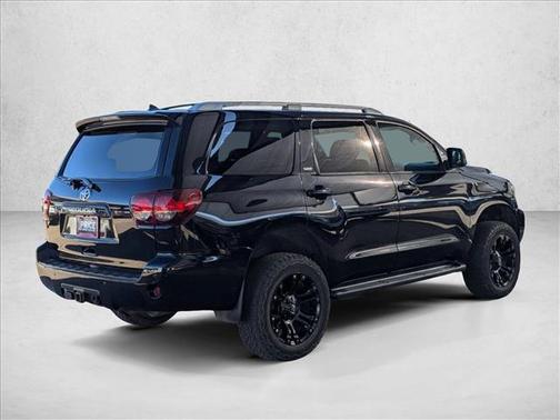 2018 Toyota Sequoia SR5