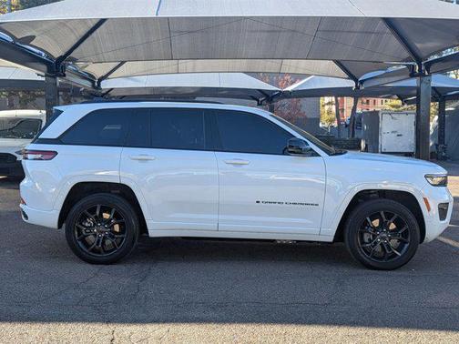 2024 Jeep Grand Cherokee 4xe Anniversary Edition