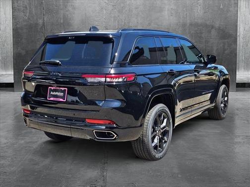 2025 Jeep Grand Cherokee 4xe Anniversary Edition
