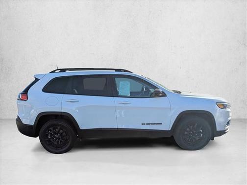 2023 Jeep Cherokee Altitude