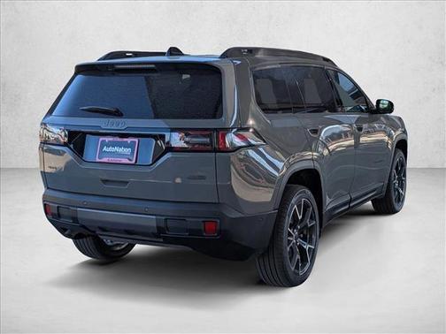 2026 Jeep Cherokee Overland