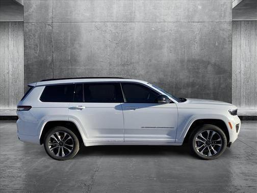 2025 Jeep Grand Cherokee L Overland