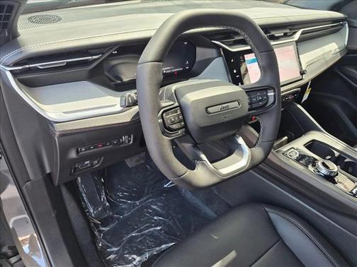 Sting-Gray Clearcoat 2026 Jeep Cherokee Limited