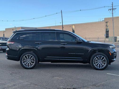 2023 Jeep Grand Cherokee L Summit Reserve