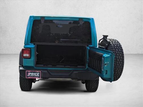 2020 Jeep Wrangler Unlimited Willys 4X4