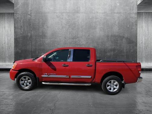2011 Nissan Titan SV