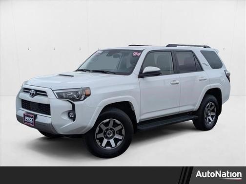 2024 Toyota 4Runner TRD Off Road