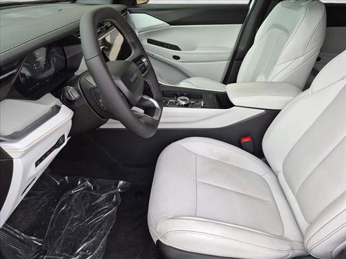 Bright White Clearcoat 2026 Jeep Cherokee Limited