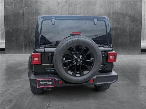 2025 Jeep Wrangler 4xe Sahara