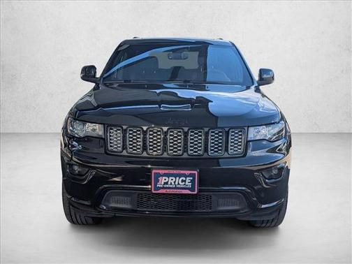 2022 Jeep Grand Cherokee Laredo