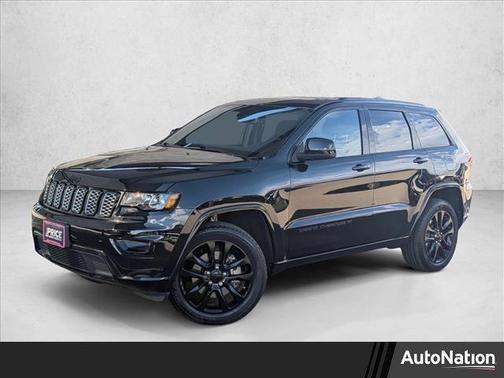 2022 Jeep Grand Cherokee Laredo