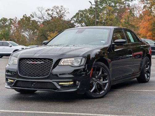 2023 Chrysler 300 S