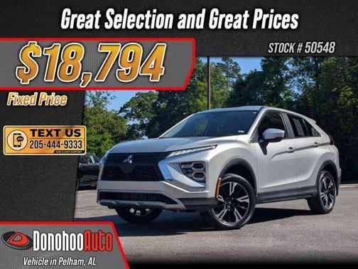 Labrador Black Pearl 2023 Mitsubishi Eclipse Cross SE