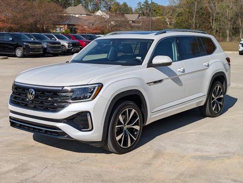 2025 Volkswagen Atlas 2.0T SEL Premium R-Line 4MOTION