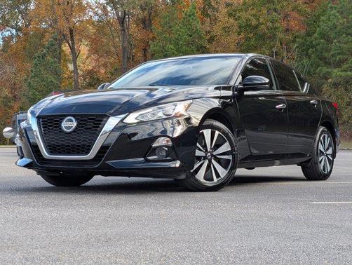 2020 Nissan Altima 2.5 SV