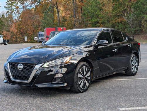 2020 Nissan Altima 2.5 SV