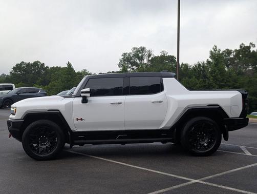 Interstellar White 2025 GMC HUMMER EV Pickup 2X