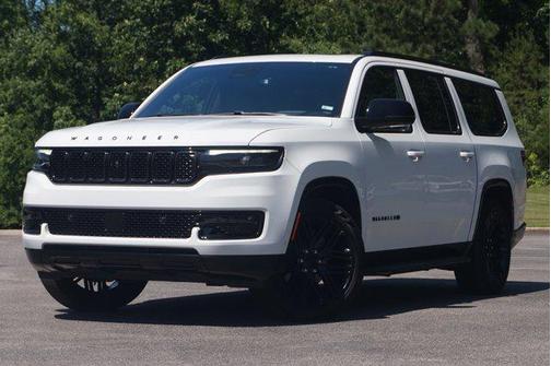 2023 Jeep Wagoneer L Series II Carbide 4x2