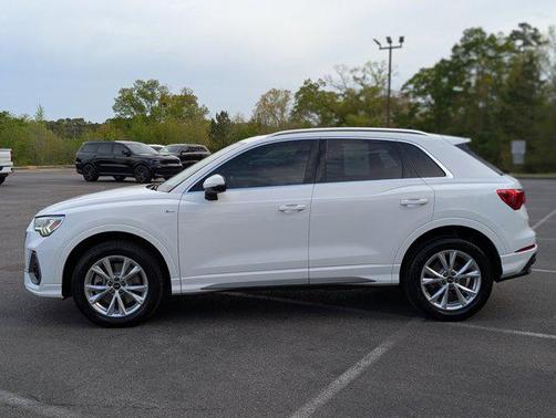 Ibis White 2023 Audi Q3 Premium 45 TFSI S line quattro Tiptronic