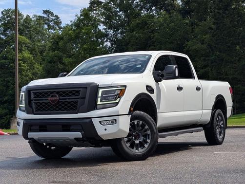 Glacier White 2024 Nissan Titan XD PRO-4X