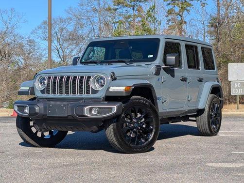 2025 Jeep Wrangler 4xe Sahara