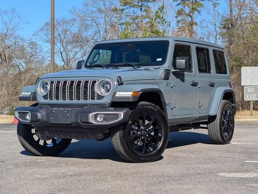 Anvil Clearcoat 2025 Jeep Wrangler 4xe Sahara