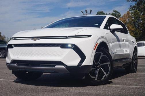 2025 Chevrolet Equinox EV LT