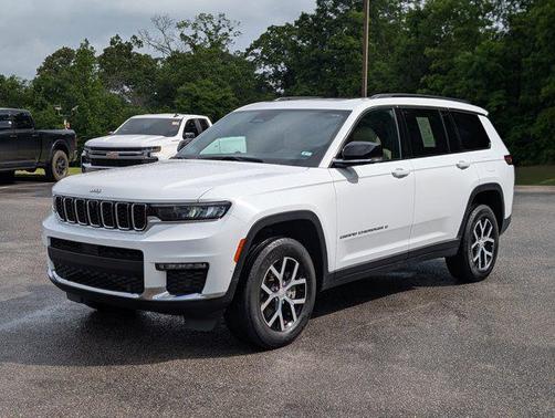Bright White Clearcoat 2024 Jeep Grand Cherokee L Limited