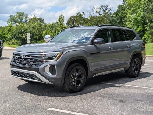 pure gray 2026 Volkswagen Atlas Peak Edition
