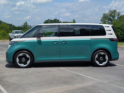 Metro Silver Metallic 2025 Volkswagen ID. Buzz Pro S Plus