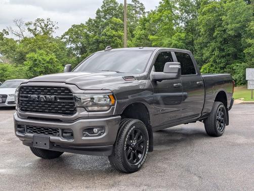 Granite Crystal Metallic Clearcoat 2024 RAM 2500 Big Horn Crew Cab 4x4 6'4' Box