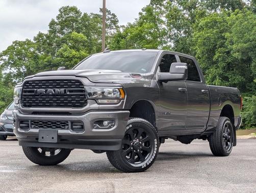 Granite Crystal Metallic Clearcoat 2024 RAM 2500 Big Horn Crew Cab 4x4 6'4' Box