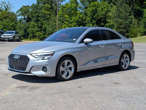 Florett Silver Metallic 2023 Audi A3 Premium