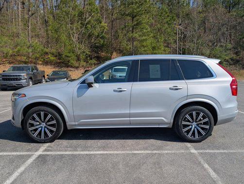 2023 Volvo XC90 B5 Core