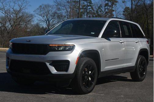 2024 Jeep Grand Cherokee Altitude