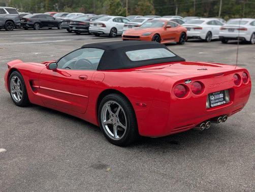 2004 Chevrolet Corvette Base