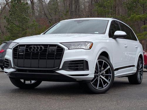 2023 Audi Q7 55 Premium Plus