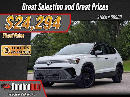 Pure White w/Deep Black Roof 2025 Volkswagen Taos 1.5T SE Black