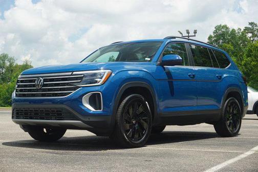 2025 Volkswagen Atlas 2.0T SE w/Technology